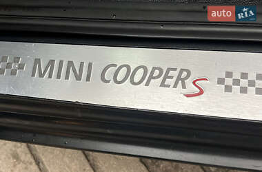 Позашляховик / Кросовер MINI Countryman 2012 в  фото 51 Позашляховик / Кросовер MINI Countryman 2012 в