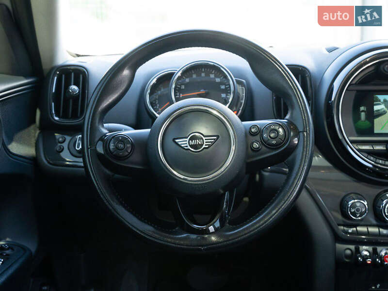 Хэтчбек MINI Countryman 2019 в Одессе фото 30 Хэтчбек MINI Countryman 2019 в Одессе