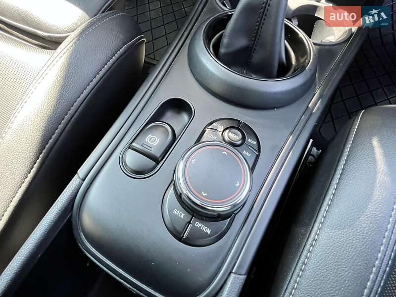 Хетчбек MINI Countryman 2018 в Києві