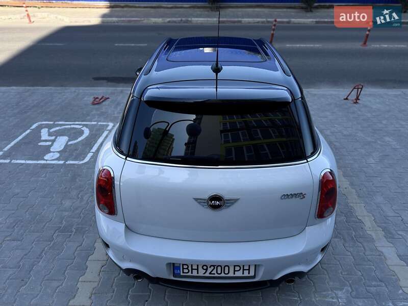 Внедорожник / Кроссовер MINI Countryman 2014 в Одессе