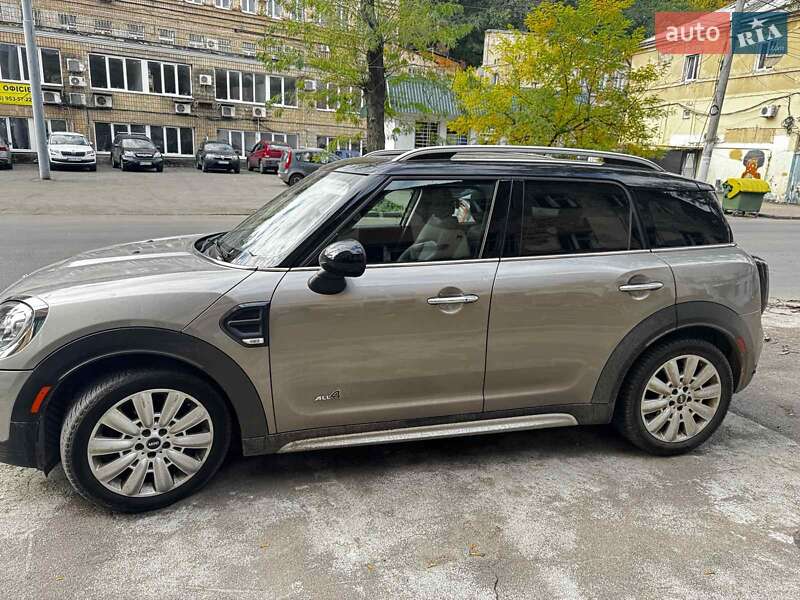 Хэтчбек MINI Countryman 2019 в Одессе