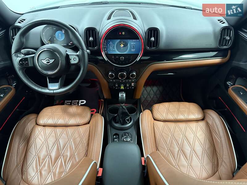 Внедорожник / Кроссовер MINI Countryman 2021 в Одессе