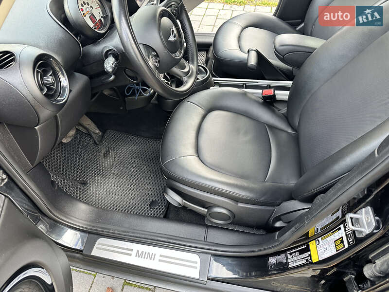 Внедорожник / Кроссовер MINI Countryman 2014 в Киеве