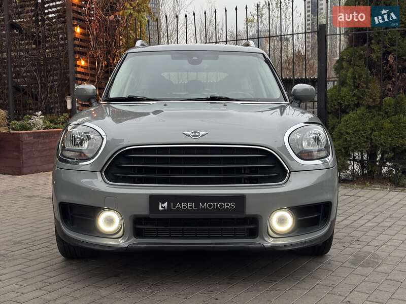 Хэтчбек MINI Countryman 2019 в Киеве