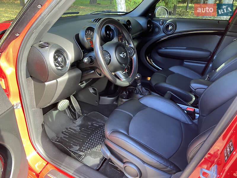 Внедорожник / Кроссовер MINI Countryman 2016 в Киеве фото 24 Внедорожник / Кроссовер MINI Countryman 2016 в Киеве