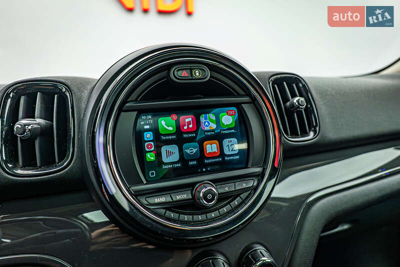 Хэтчбек MINI Countryman 2018 в Киеве фото 16 Хэтчбек MINI Countryman 2018 в Киеве