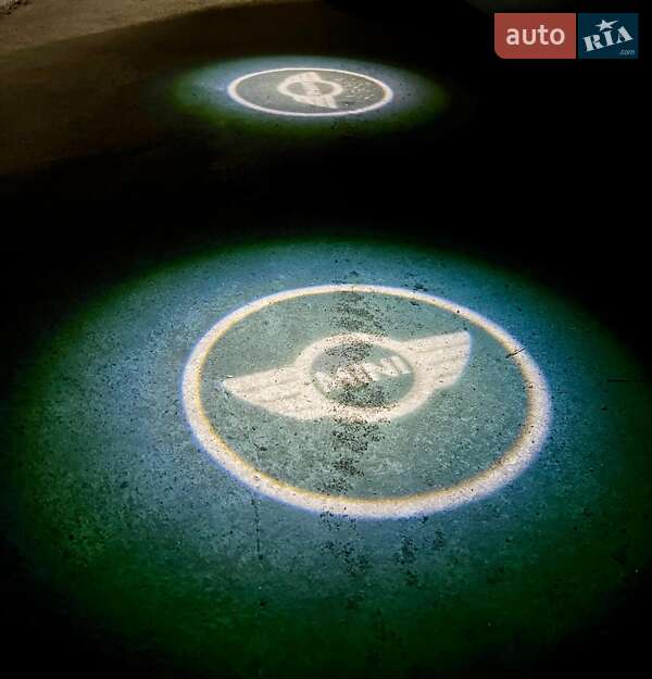 Позашляховик / Кросовер MINI Countryman 2013 в Житомирі фото 51 Позашляховик / Кросовер MINI Countryman 2013 в Житомирі