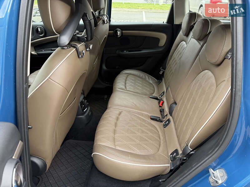 Хэтчбек MINI Countryman 2019 в Киеве