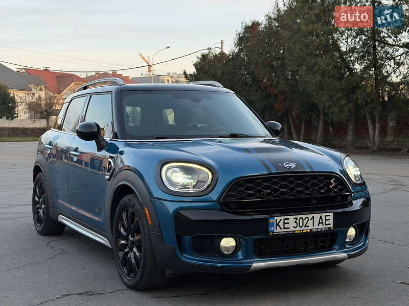 Хэтчбек MINI Countryman 2018 в Ужгороде фото Хэтчбек MINI Countryman 2018 в Ужгороде