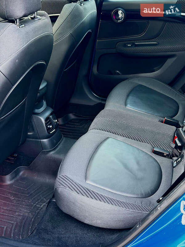 Хэтчбек MINI Countryman 2018 в Ужгороде фото 16 Хэтчбек MINI Countryman 2018 в Ужгороде