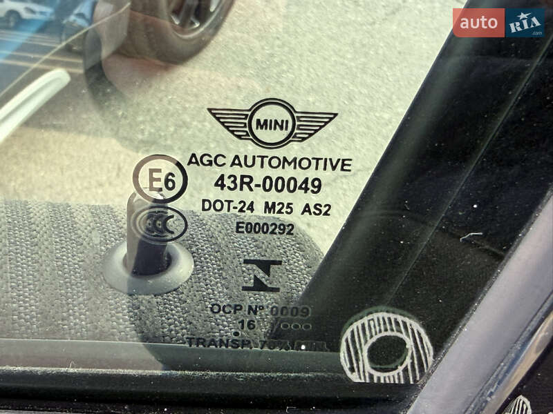 Хэтчбек MINI Countryman 2018 в Ужгороде фото 39 Хэтчбек MINI Countryman 2018 в Ужгороде