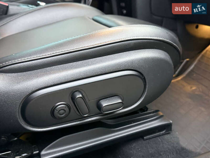 Хэтчбек MINI Countryman 2018 в Стрые фото 34 Хэтчбек MINI Countryman 2018 в Стрые