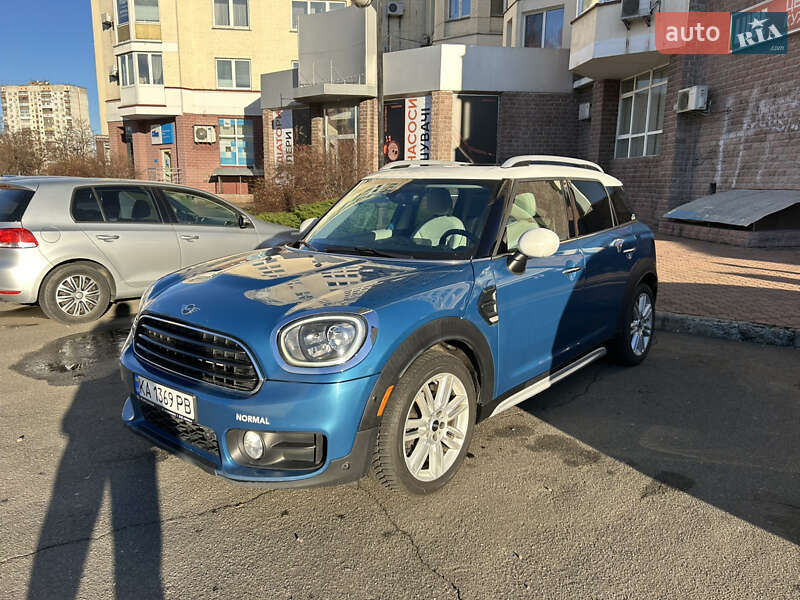 Хэтчбек MINI Countryman 2017 в Киеве
