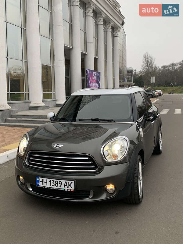 Внедорожник / Кроссовер MINI Countryman 2013 в Одессе