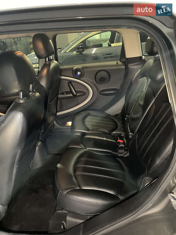 Внедорожник / Кроссовер MINI Countryman 2013 в Одессе