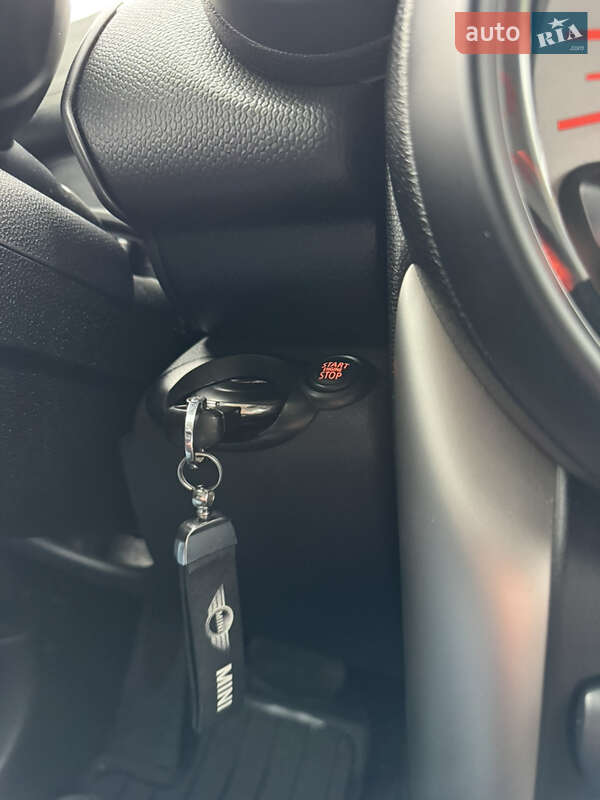 Позашляховик / Кросовер MINI Countryman 2014 в Чернігові фото 34 Позашляховик / Кросовер MINI Countryman 2014 в Чернігові