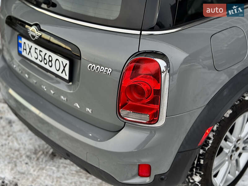Хэтчбек MINI Countryman 2019 в Киеве фото 10 Хэтчбек MINI Countryman 2019 в Киеве