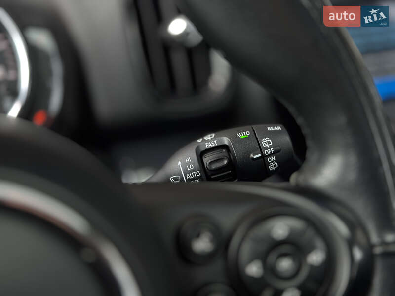 Хэтчбек MINI Countryman 2019 в Киеве фото 27 Хэтчбек MINI Countryman 2019 в Киеве