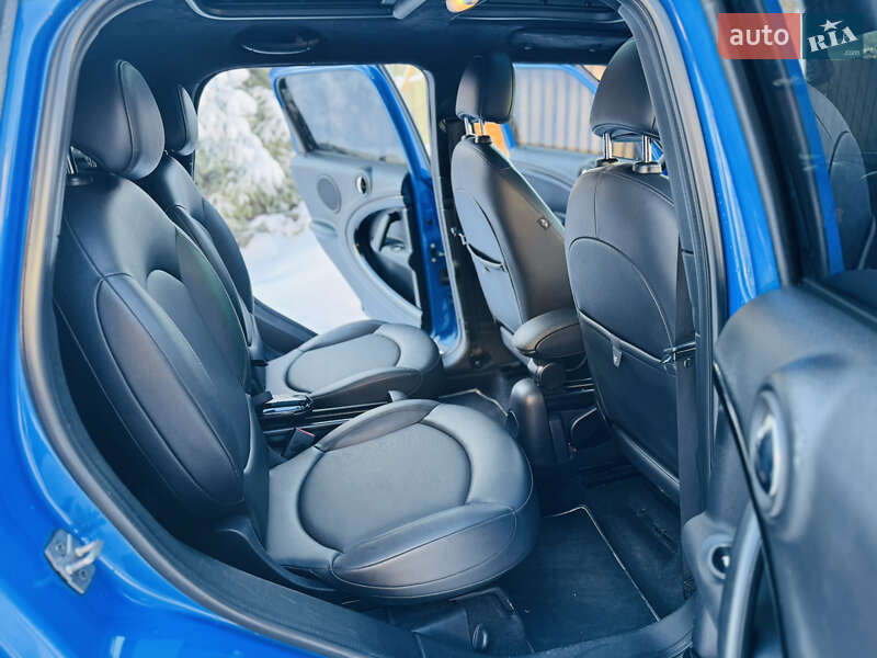 Внедорожник / Кроссовер MINI Countryman 2013 в Ромнах