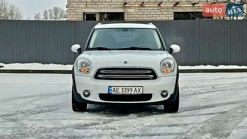 Внедорожник / Кроссовер MINI Countryman 2016 в Днепре фото 6 Внедорожник / Кроссовер MINI Countryman 2016 в Днепре