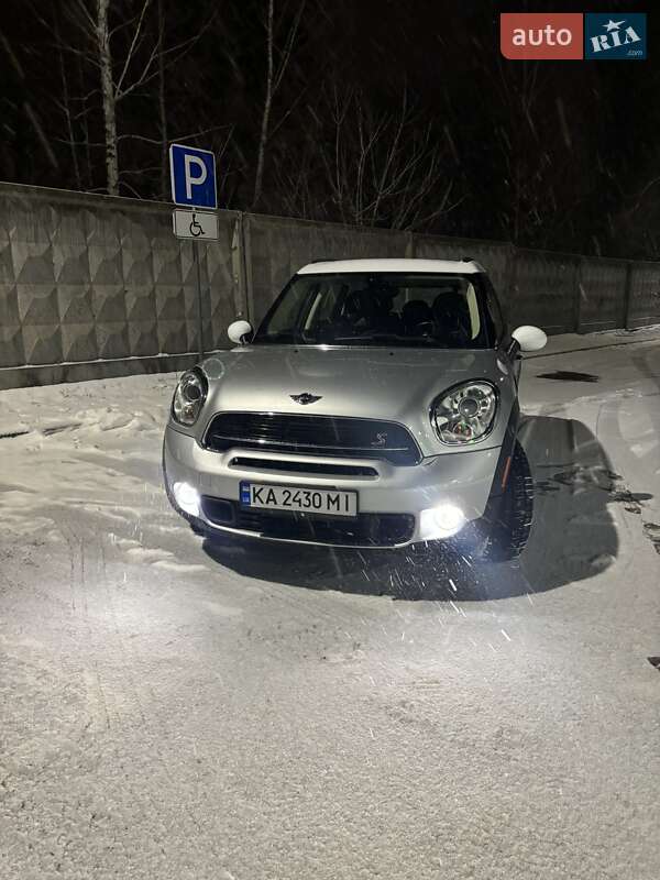 Позашляховик / Кросовер MINI Countryman 2015 в Києві