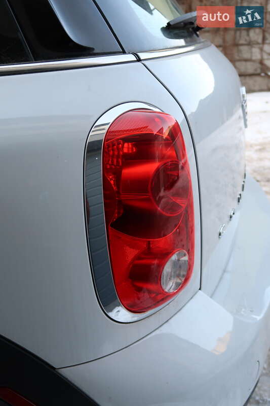 Внедорожник / Кроссовер MINI Countryman 2014 в Ровно