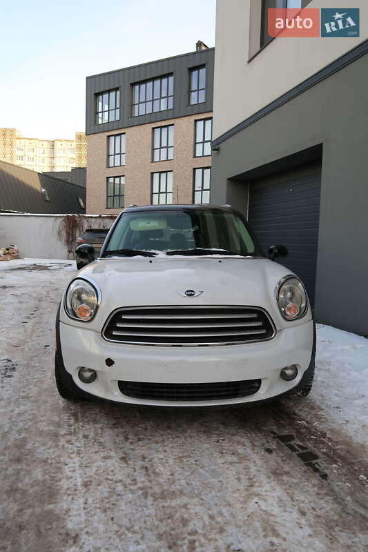 Внедорожник / Кроссовер MINI Countryman 2014 в Ровно