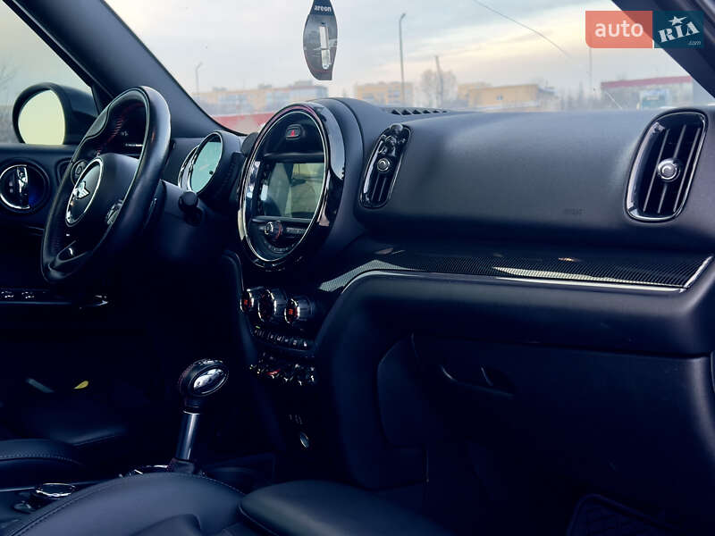 Хэтчбек MINI Countryman 2017 в Каменец-Подольском фото 98 Хэтчбек MINI Countryman 2017 в Каменец-Подольском