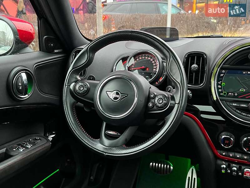 Хэтчбек MINI Countryman 2019 в Киеве