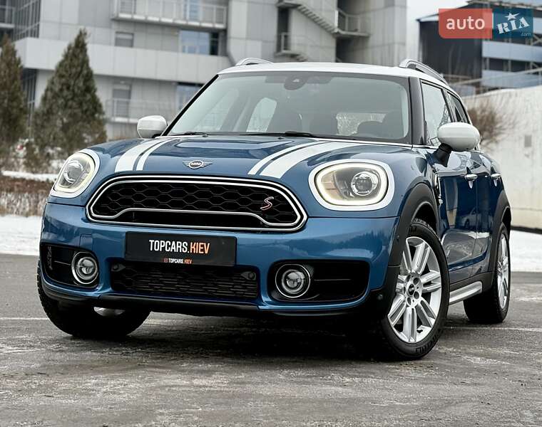 Хэтчбек MINI Countryman 2019 в Киеве фото Хэтчбек MINI Countryman 2019 в Киеве