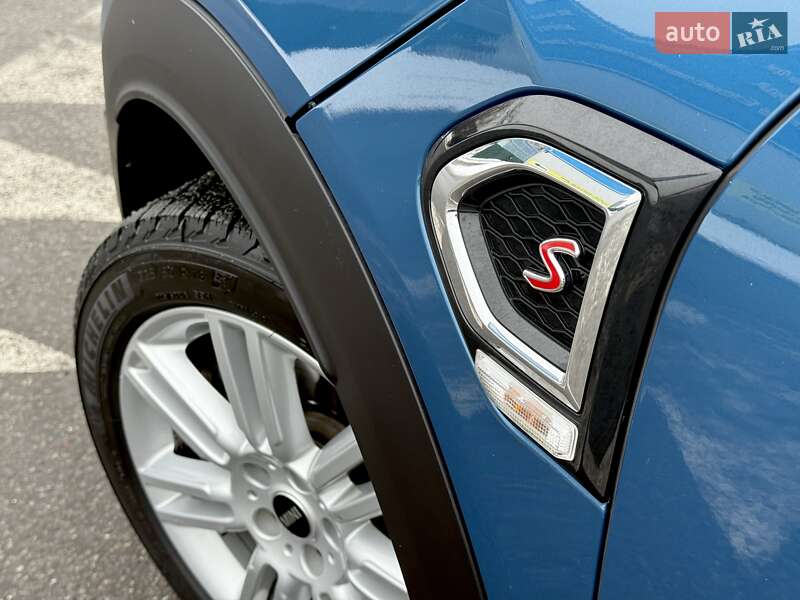 Хэтчбек MINI Countryman 2019 в Киеве фото 33 Хэтчбек MINI Countryman 2019 в Киеве