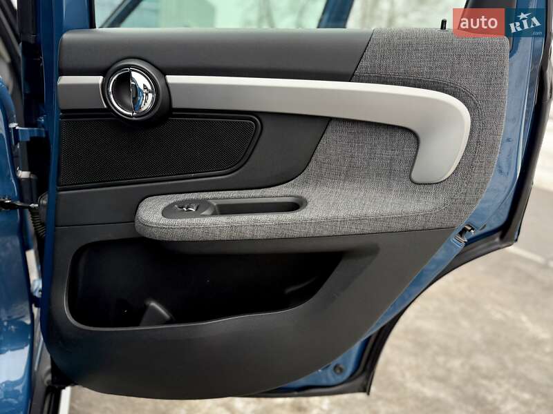 Хэтчбек MINI Countryman 2019 в Киеве фото 47 Хэтчбек MINI Countryman 2019 в Киеве