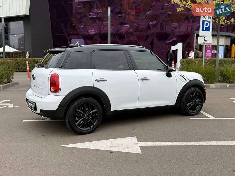 Позашляховик / Кросовер MINI Countryman 2015 в Києві