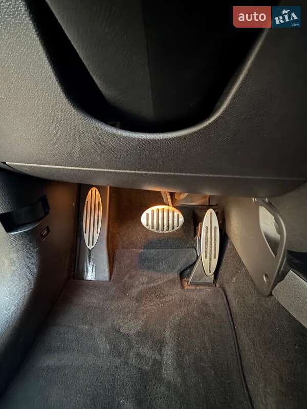 Внедорожник / Кроссовер MINI Countryman 2013 в Трускавце фото 7 Внедорожник / Кроссовер MINI Countryman 2013 в Трускавце