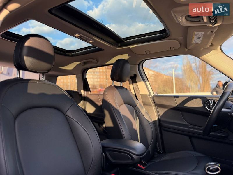 Хэтчбек MINI Countryman 2019 в Кривом Роге фото 15 Хэтчбек MINI Countryman 2019 в Кривом Роге