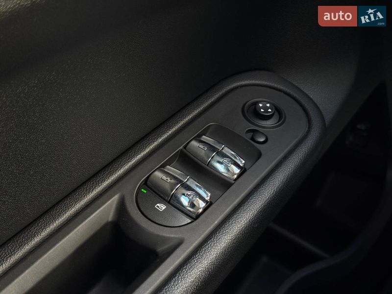 Хэтчбек MINI Countryman 2019 в Кривом Роге фото 39 Хэтчбек MINI Countryman 2019 в Кривом Роге