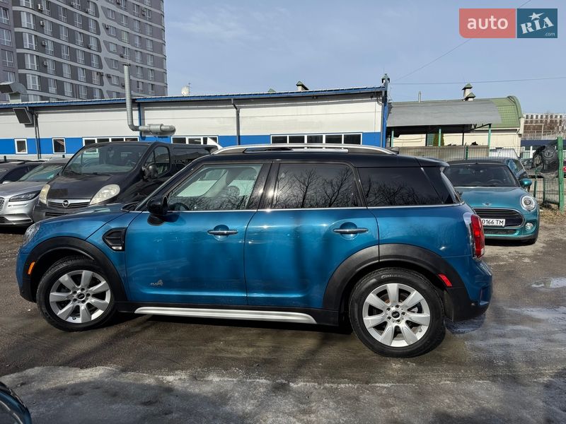 Хэтчбек MINI Countryman 2018 в Львове