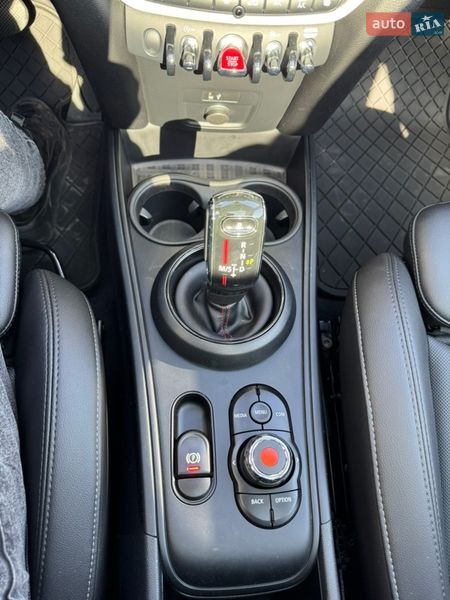 Хэтчбек MINI Countryman 2019 в Львове