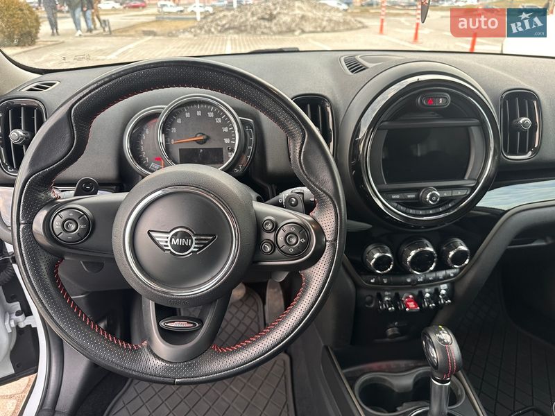 Хэтчбек MINI Countryman 2018 в Львове фото 16 Хэтчбек MINI Countryman 2018 в Львове