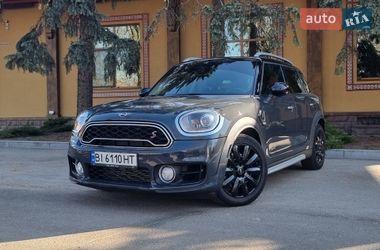 Внедорожник / Кроссовер MINI Countryman 2018 в Полтаве