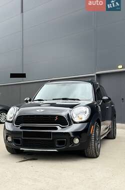Внедорожник / Кроссовер MINI Countryman 2014 в Киеве