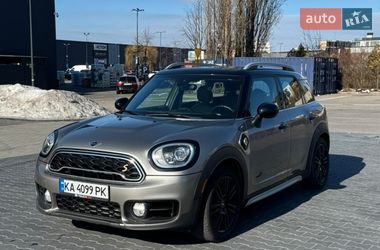 Хэтчбек MINI Countryman 2018 в Киеве