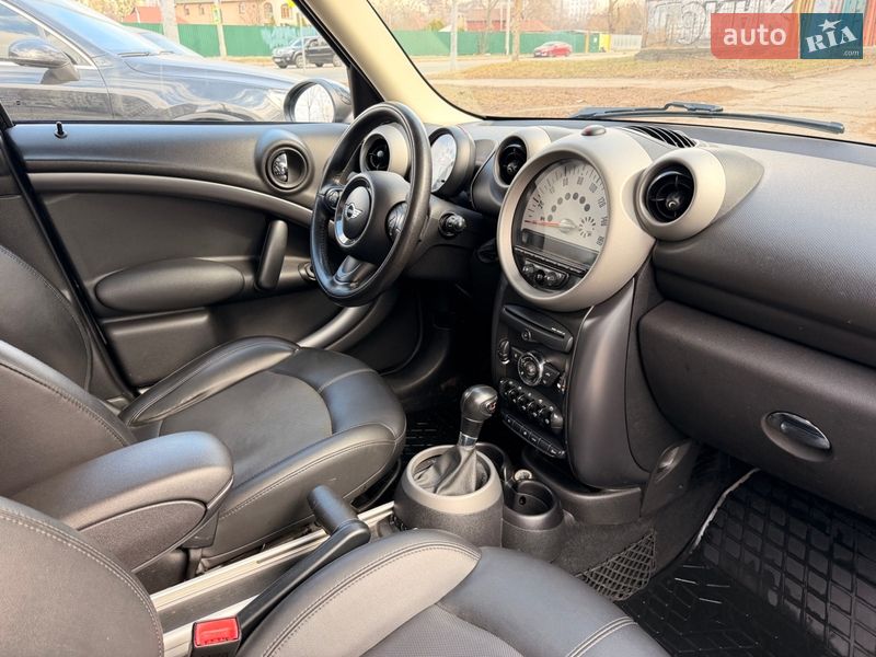 Позашляховик / Кросовер MINI Countryman 2012 в Києві фото 9 Позашляховик / Кросовер MINI Countryman 2012 в Києві