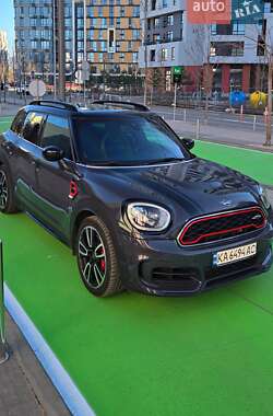 Хэтчбек MINI Countryman 2020 в Киеве