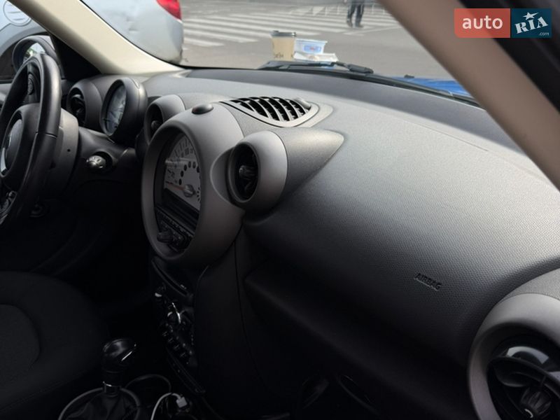 Позашляховик / Кросовер MINI Countryman 2011 в Києві фото 11 Позашляховик / Кросовер MINI Countryman 2011 в Києві