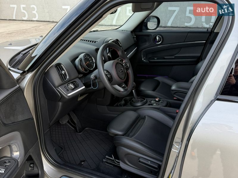 Хэтчбек MINI Countryman 2018 в Львове фото 15 Хэтчбек MINI Countryman 2018 в Львове