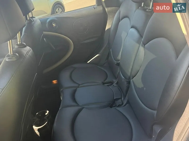 MINI Countryman 2014 VIN WMWZB3C5XEWR41063 фото оголошення 9 з 43
