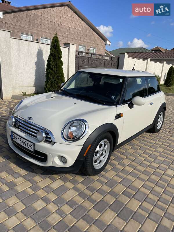 MINI Coupe 2012