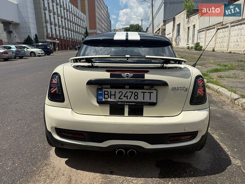 MINI Coupe 2012