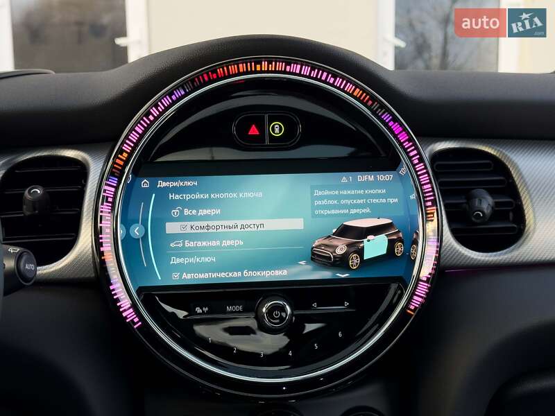 Хэтчбек MINI Electric 2022 в Луцке